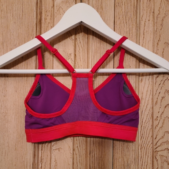 X-small Nike dri-fit sport bra - Picture 2 of 5